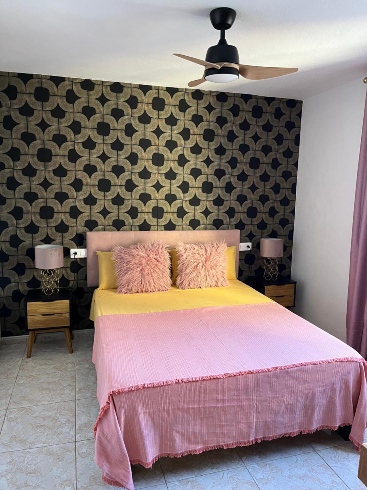 Cornelias Home Tc3 Atico Los Cristianos  Exterior photo
